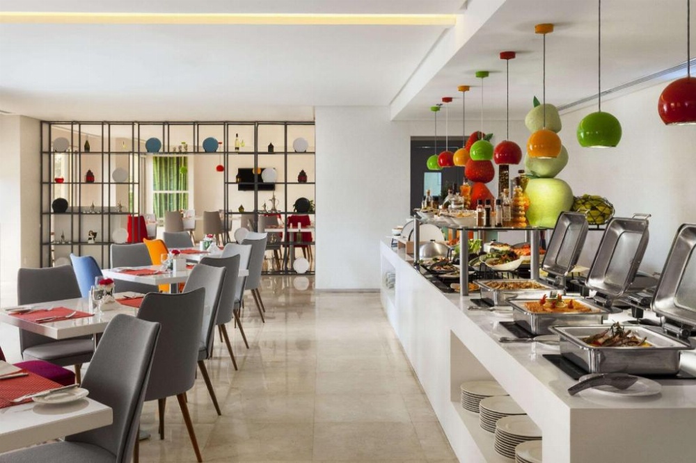 Ramada Hotel and Suites by Wyndham Dubai JBR Image 14