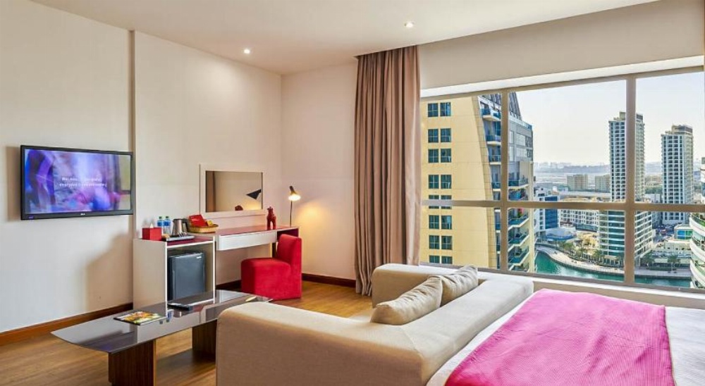 Ramada Hotel and Suites by Wyndham Dubai JBR Image 40