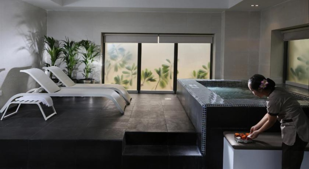 Ramada Hotel and Suites by Wyndham Dubai JBR